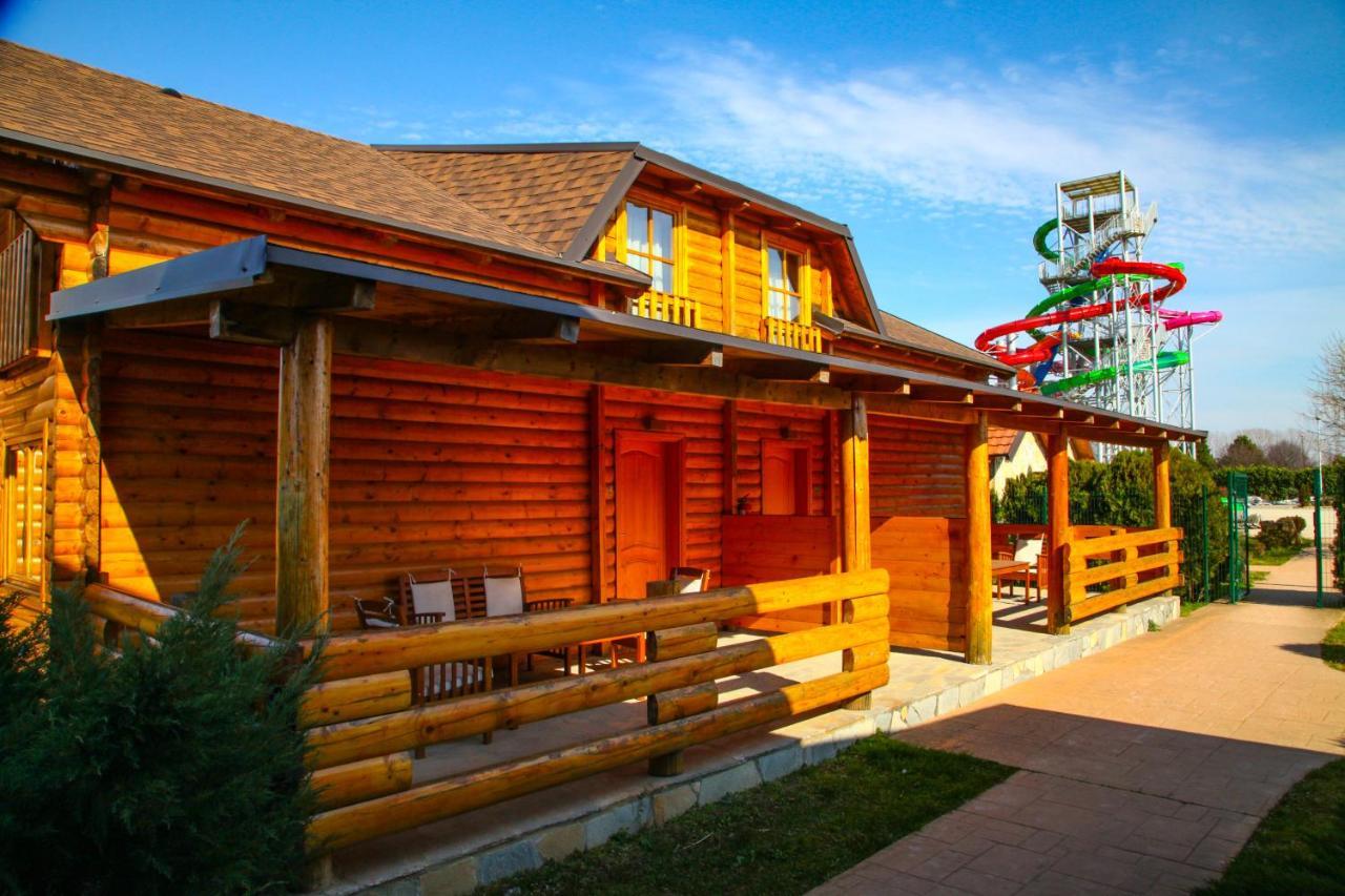 S Club Resort Hotel Aqua Park And Spa Belgrade Exterior photo