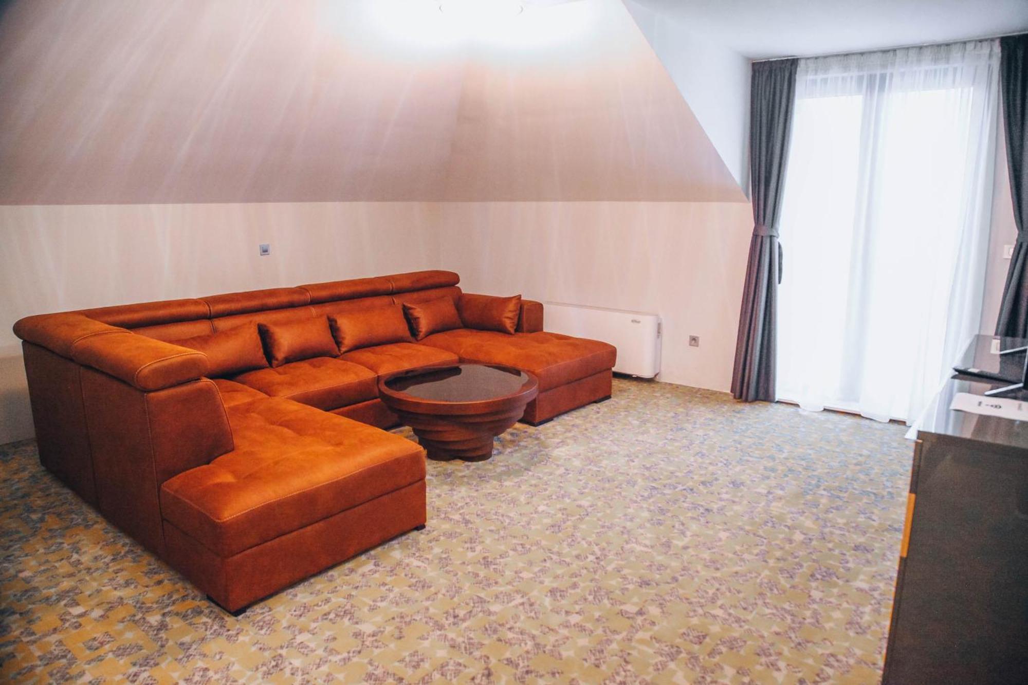 S Club Resort Hotel Aqua Park And Spa Belgrade Room photo