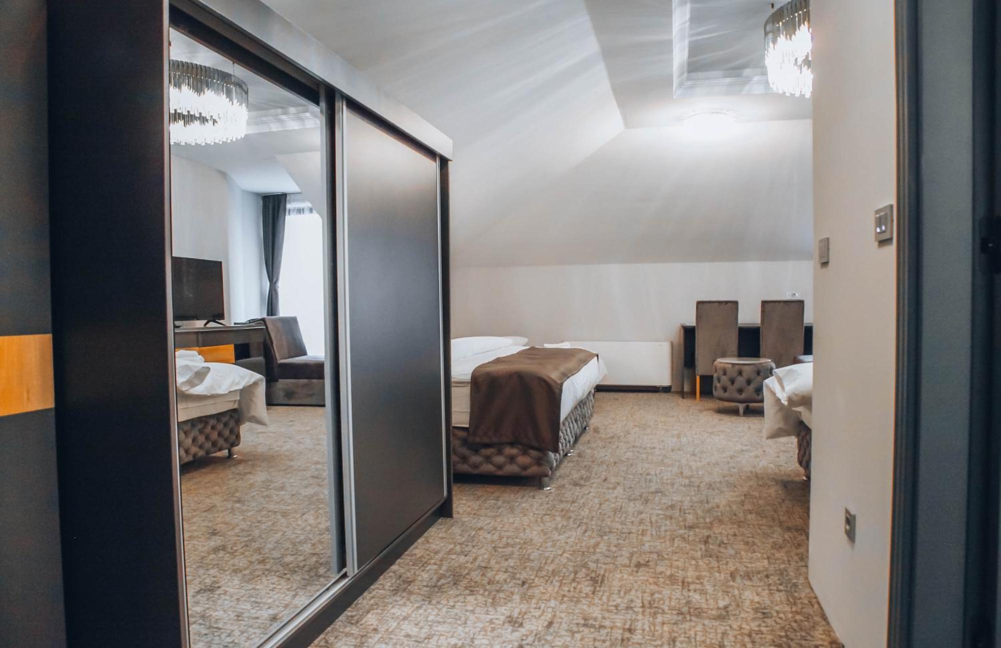 S Club Resort Hotel Aqua Park And Spa Belgrade Room photo